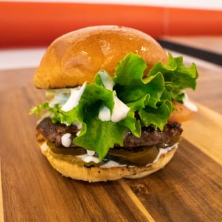 Lamb burger Deluxe